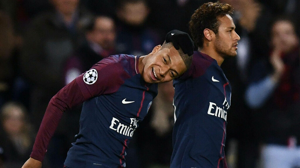 Heartwarming Wallpaper of Neymar & Mbappe: Football's Best Friends