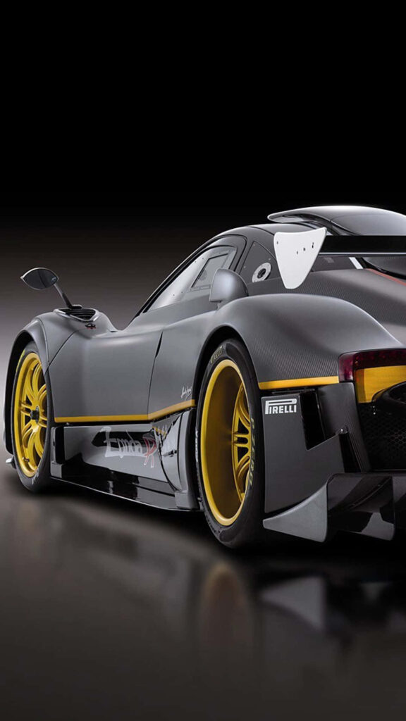 Luxury Sports Car Wallpaper: High-Def 3D Render with Golden Rims