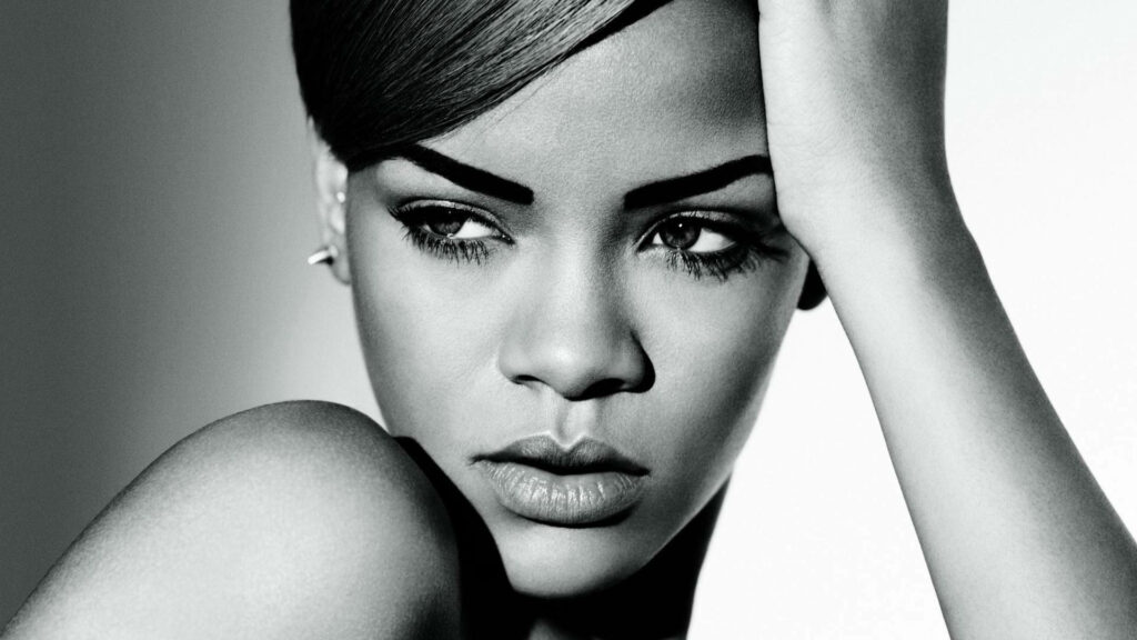 Rihanna Monochrome Wallpaper: Striking Pose & Elegant Style