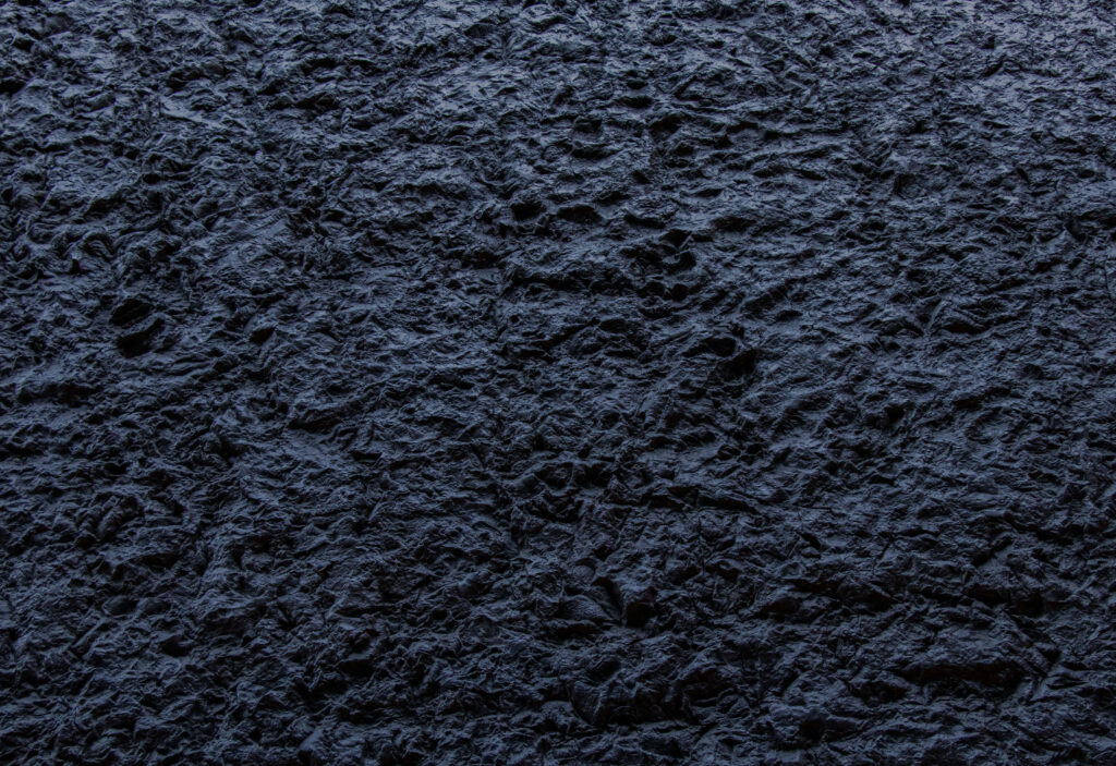 High-Resolution Dark Water Textures Wallpaper for Dramatic Backgrounds