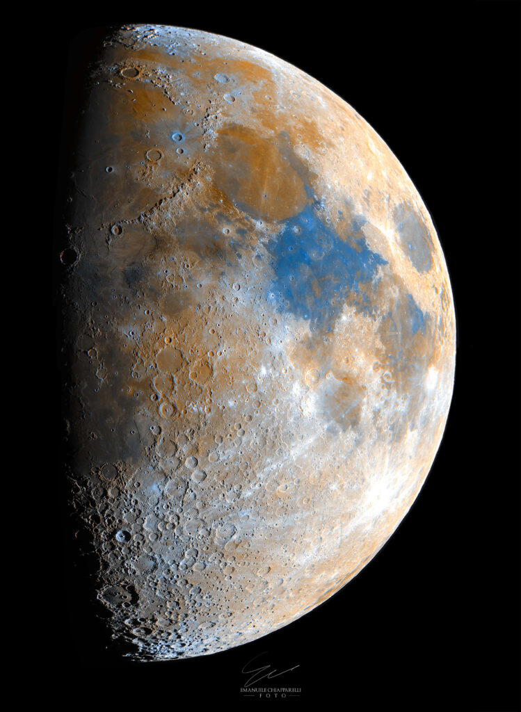 Stunning Half Moon Image: High-Res Night Wallpaper Background