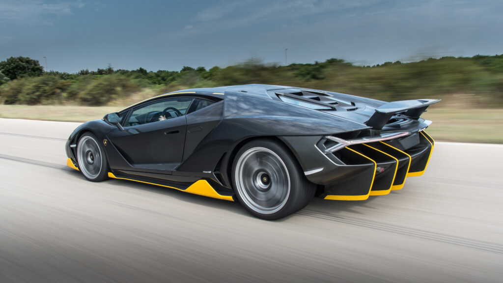 High-Res Lamborghini Centenario Wallpaper: Speed & Luxury Design