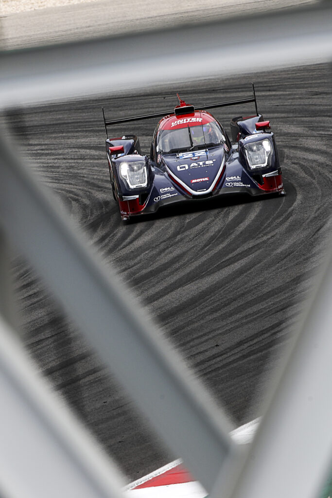 Dynamic Race Car Wallpaper: Agility & Performance in Motion