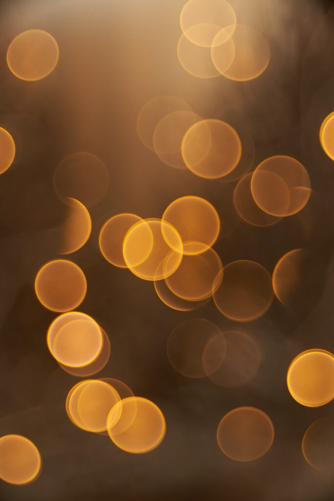 Yellow Circle Abstraction Wallpaper - Bokeh Effect on Dark Background