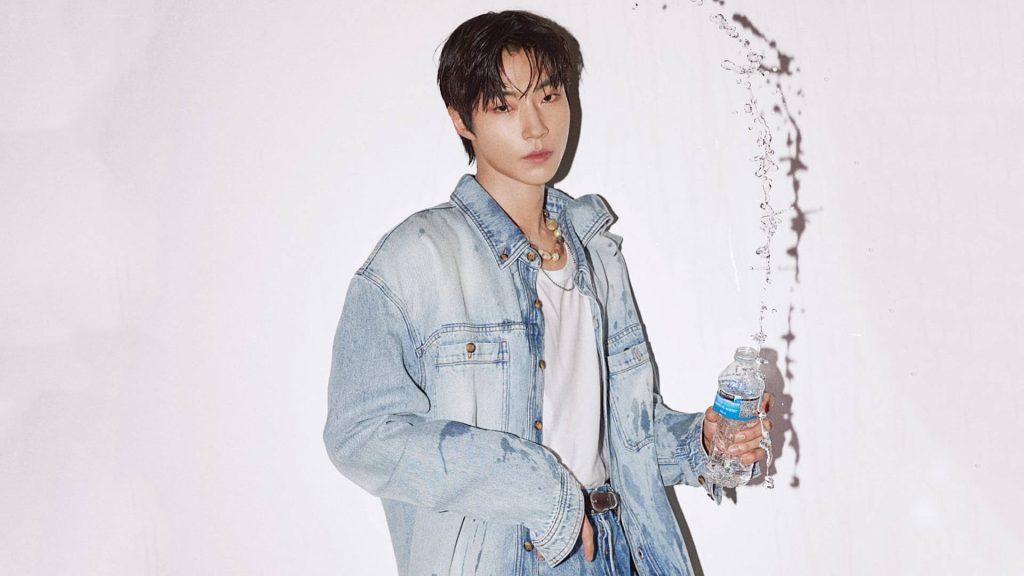 Hwang In-Yeop in oversized denim jacket white tee dynamic water splash bright studio wallpaper