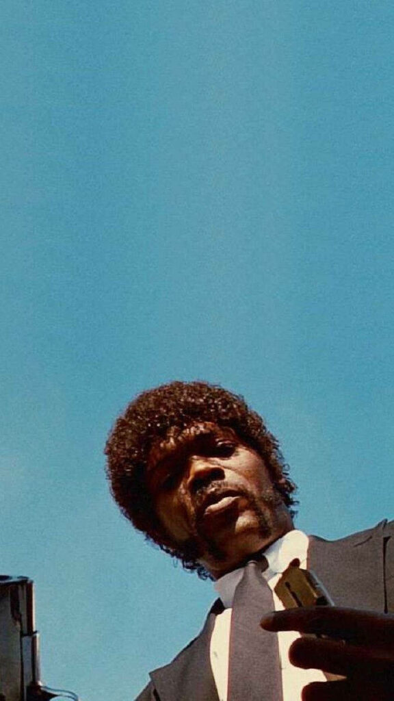 Iconic Jules Winnfield Wallpaper - Powerful Low-Angle Shot