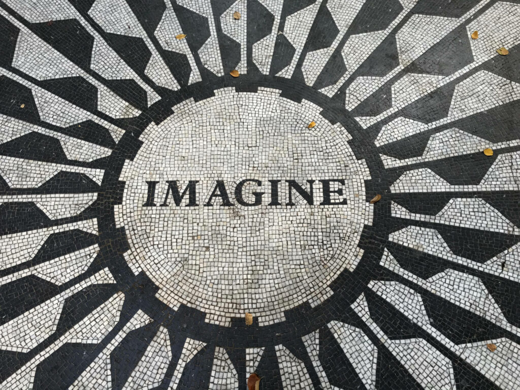 IMAGINE Mosaic Wallpaper: Black & White Geometric Tile Background