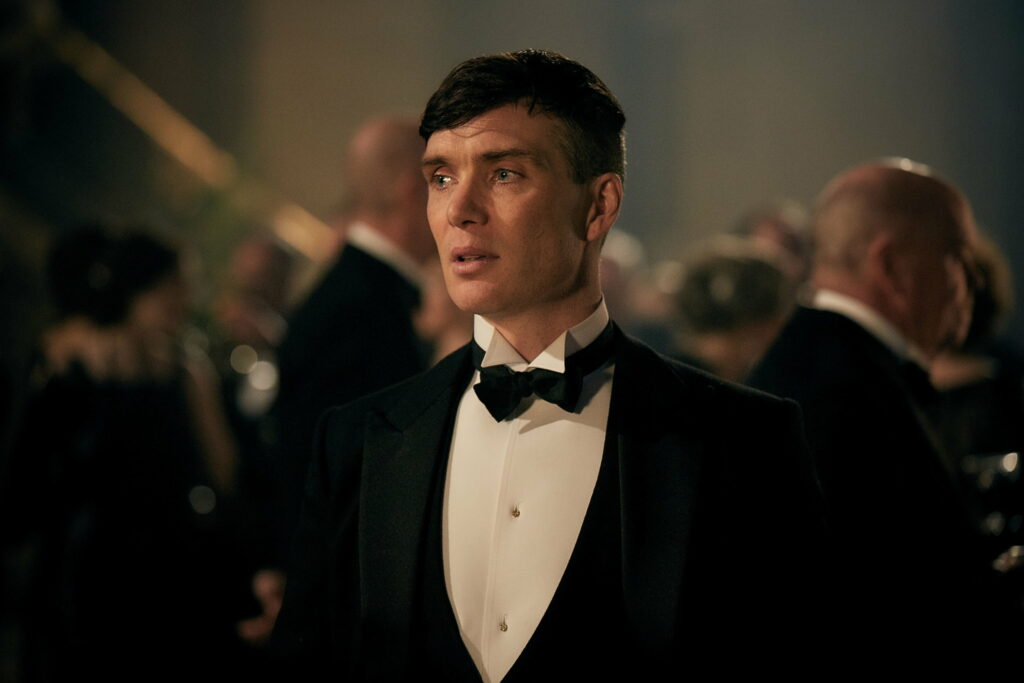 Gritty TV Drama: Thomas Shelby Unleashed in Stunning 2K-QHD Wallpaper