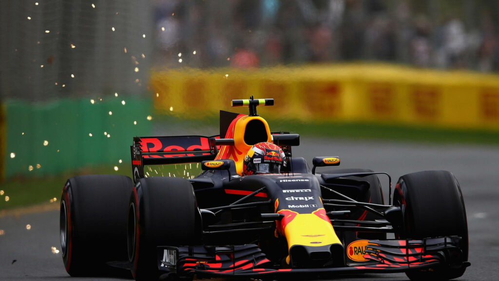 Thrilling Max Verstappen Masterclass at the Australian Grand Prix - Captivating F1 Wallpaper!