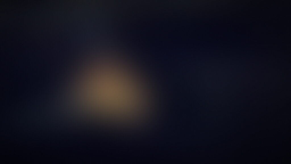 Obscured Elegance: A Minimalist Take on Dark Abstract Blur – 5K Wallpaper Background