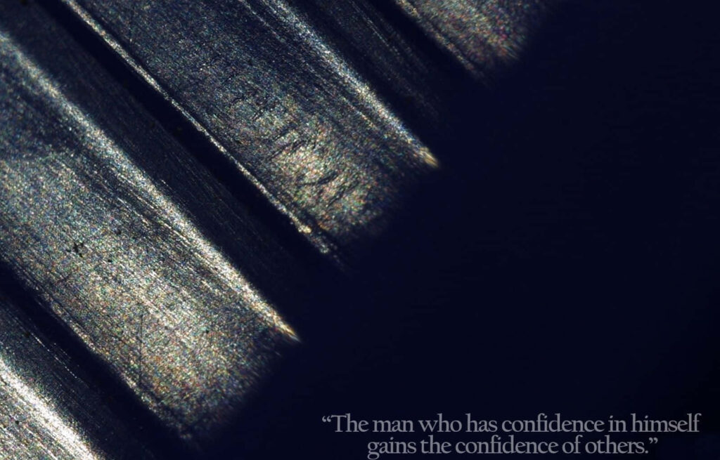 Inspiring Quote Wallpaper: Confidence in Yourself - Abstract Background