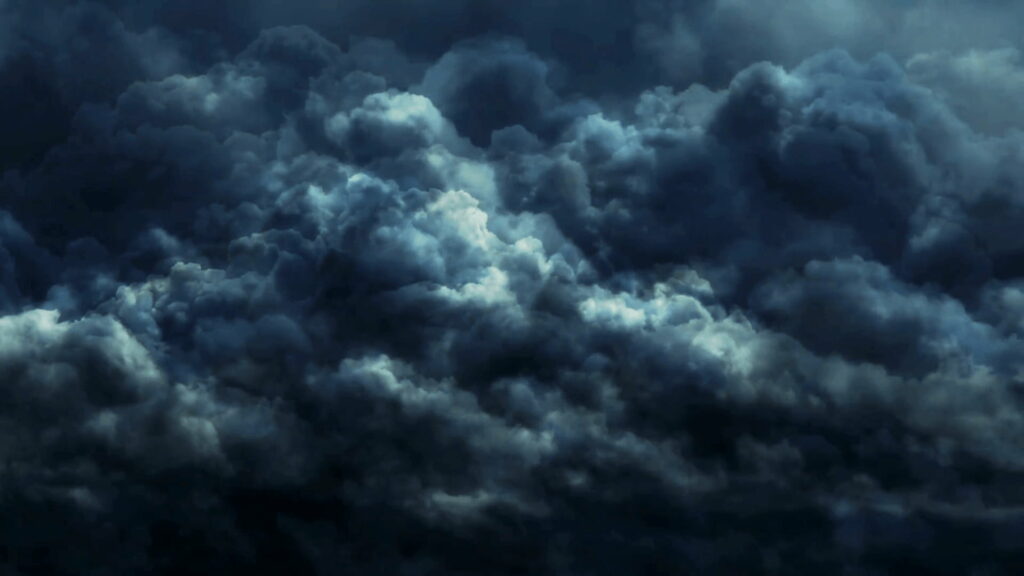 Intense HD Wallpaper: Dramatic Dark Clouds for Moody Background