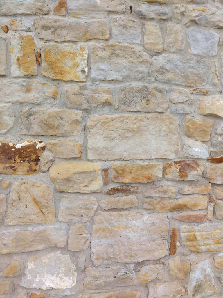 Intricate Beige & Tan Stone Wall Pattern - Textured Wallpaper