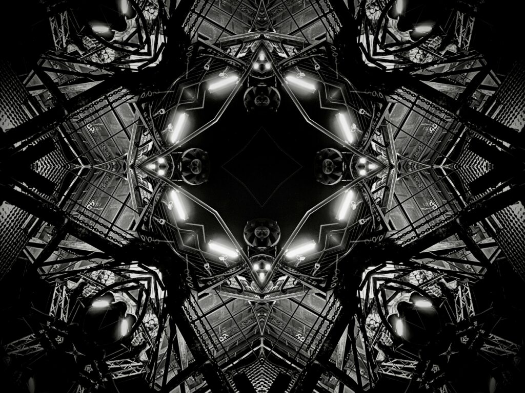 Intricate Black and White Fractal Wallpaper: Captivating Background Design