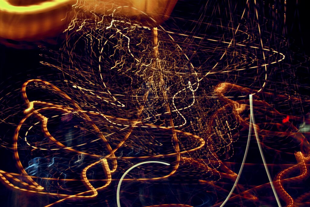Intricate Freezelight Photography Wallpaper with Glowing Patterns