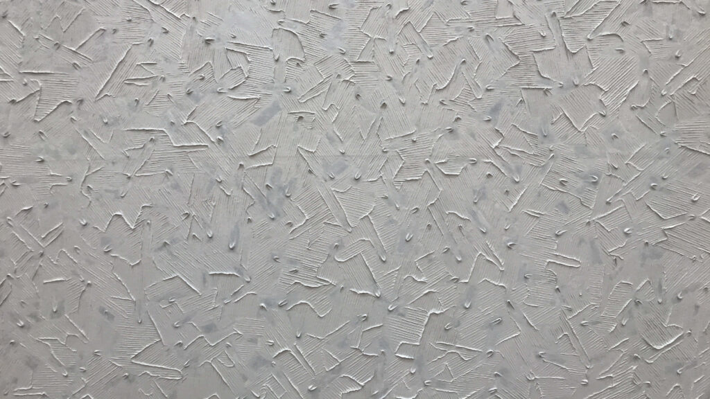 Textured White Painting: Intricate Brushstroke Patterns for Wallpaper