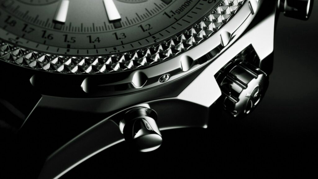 Close-Up Watch Mechanism Wallpaper: Intricate Black & White Design