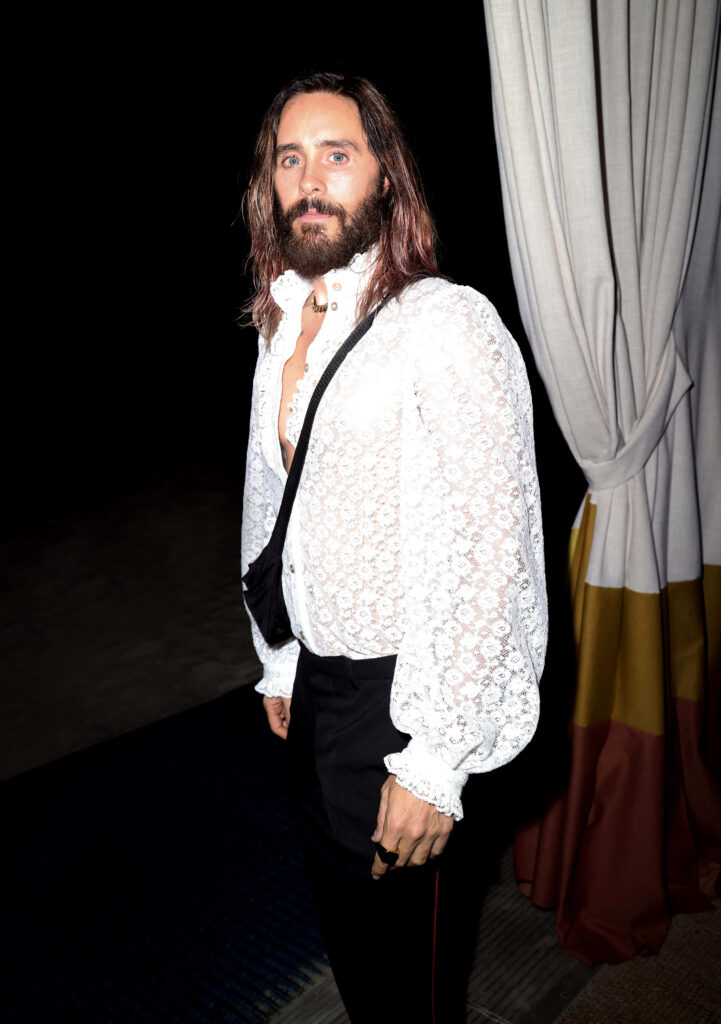 Oscar-Winning Jared Leto: Elegant White Lace Wallpaper Background