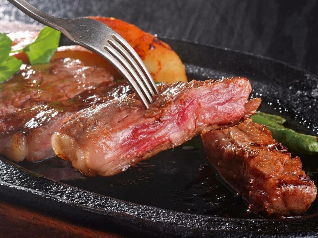 Juicy Kobe Beef Slice: Tender Texture & Marbled Richness Wallpaper