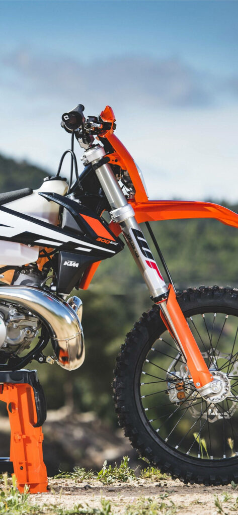 Stunning KTM Motorcycle Wallpaper: Sleek Design in Nature