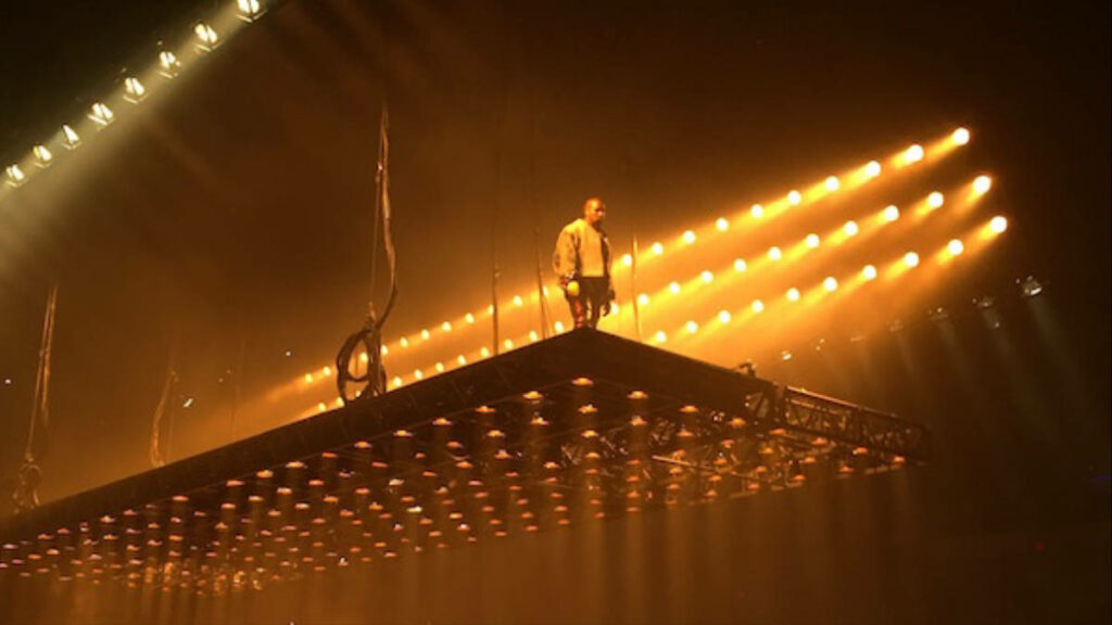 Kanye West Floating Stage Wallpaper: Saint Pablo Tour Energy