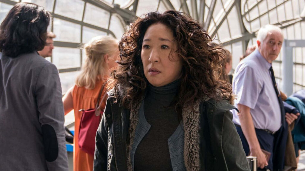 Killing Eve Protagonist: Captivating Wallpaper in a Dramatic Scene