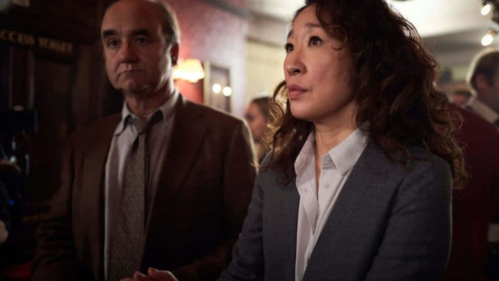 Killing Eve Wallpaper: Tense Scene with Intense Emotions & Suspense