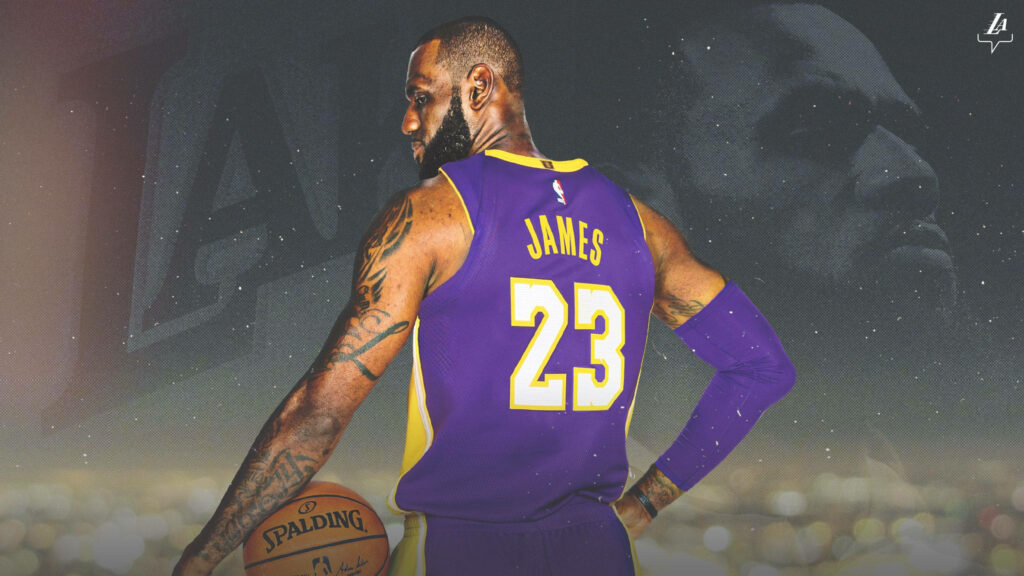 The King's Back: LeBron James in Stunning NBA Desktop Wallpaper