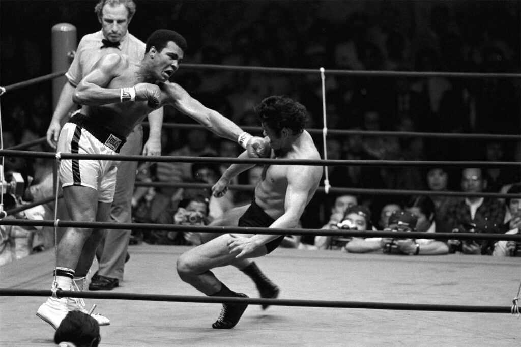 1976 Ali vs. Inoki: Legendary Crossover Fight Wallpaper Background