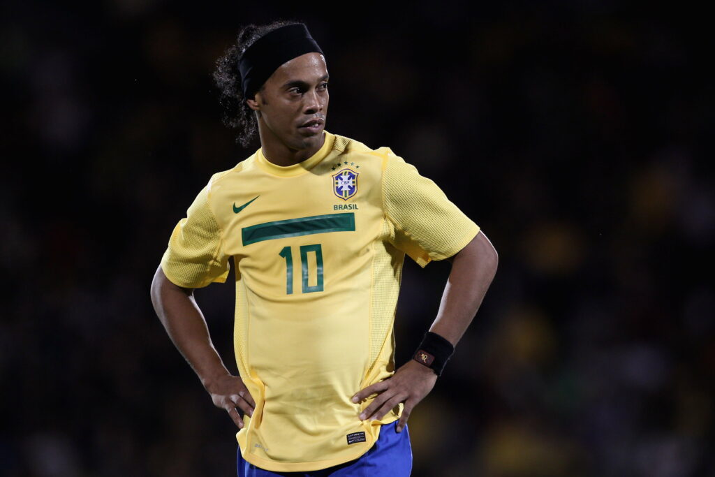 Ronaldinho: The Magician of Brazil's Soccer Team - Stunning 4K Wallpaper for Football Enthusiasts