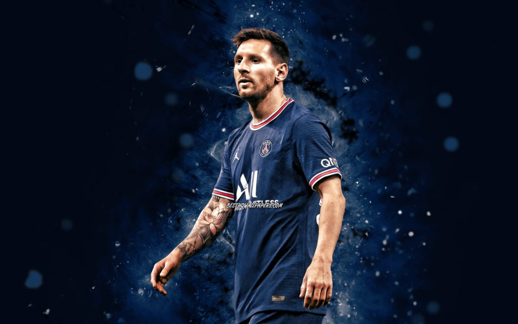 Leo Messi in PSG Kit: Mesmerizing 4K Football Wallpaper