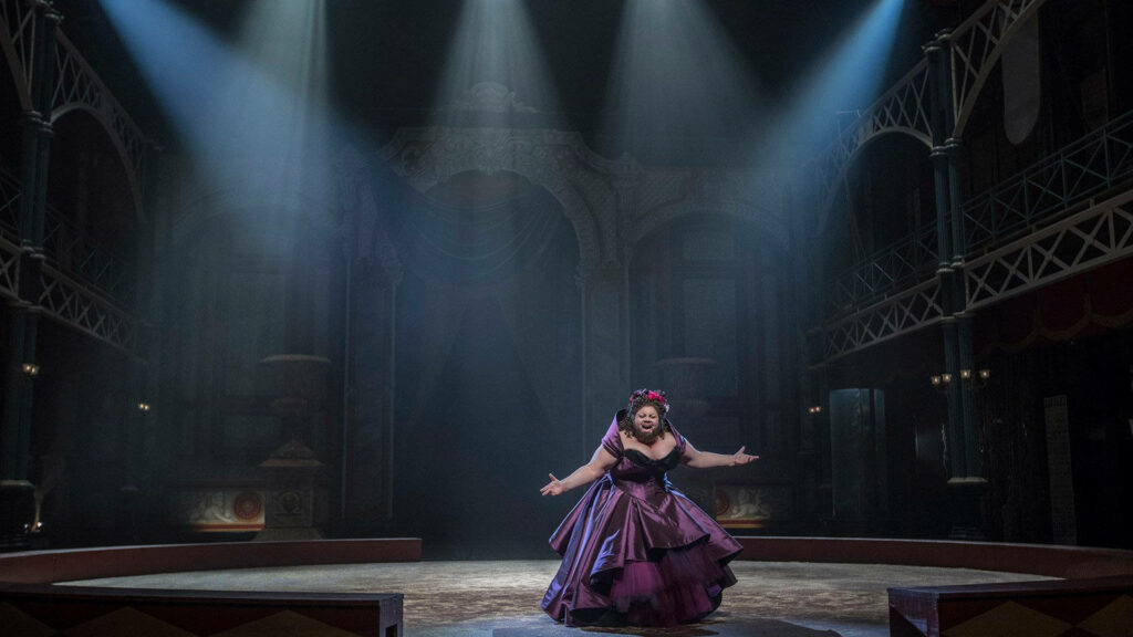 Lettie Lutz confident on stage spotlight The Greatest Showman performance empowerment wallpaper