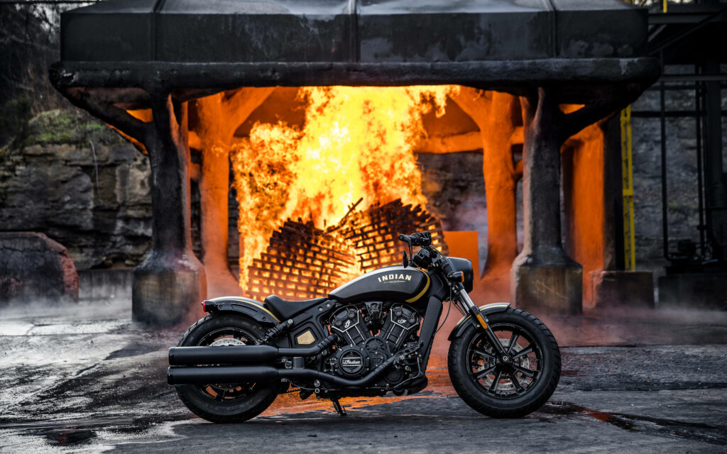Limited Edition Bobber Motorcycle Wallpaper: Power & Elegance Design