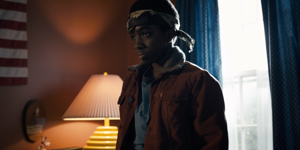 Stranger Things star Caleb McLaughlin as Lucas Sinclair in captivating HD wallpaper