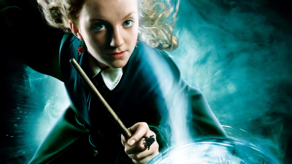 Luna Lovegood Wallpaper: Ethereal Mystic Aura in Magical Tones