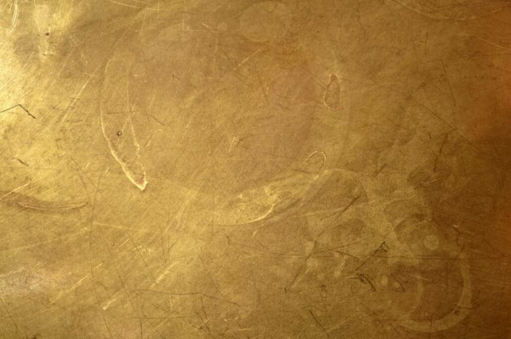 Elegant Gold Texture Wallpaper: Luxurious Design with Depth & Pattern