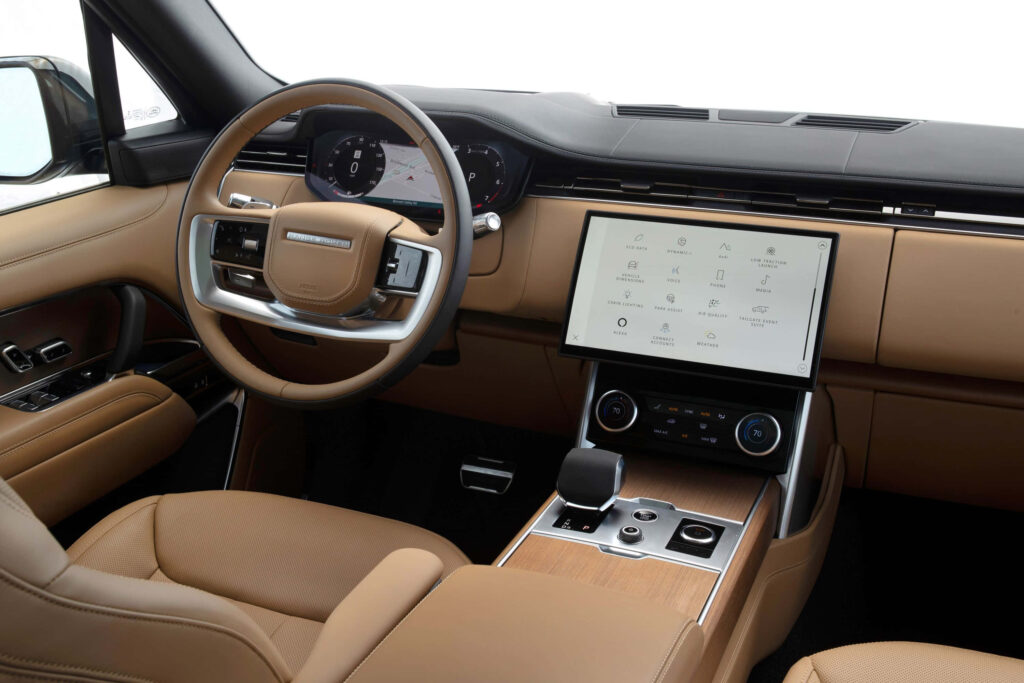 Luxurious Rover Range Rover Interior Wallpaper for Sophisticated Design