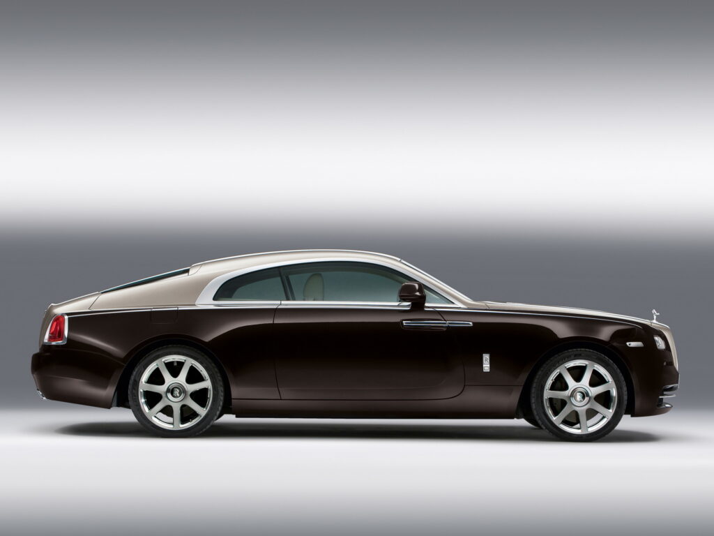 Elegant Rolls-Royce Coupe Wallpaper | Luxurious Side View Design