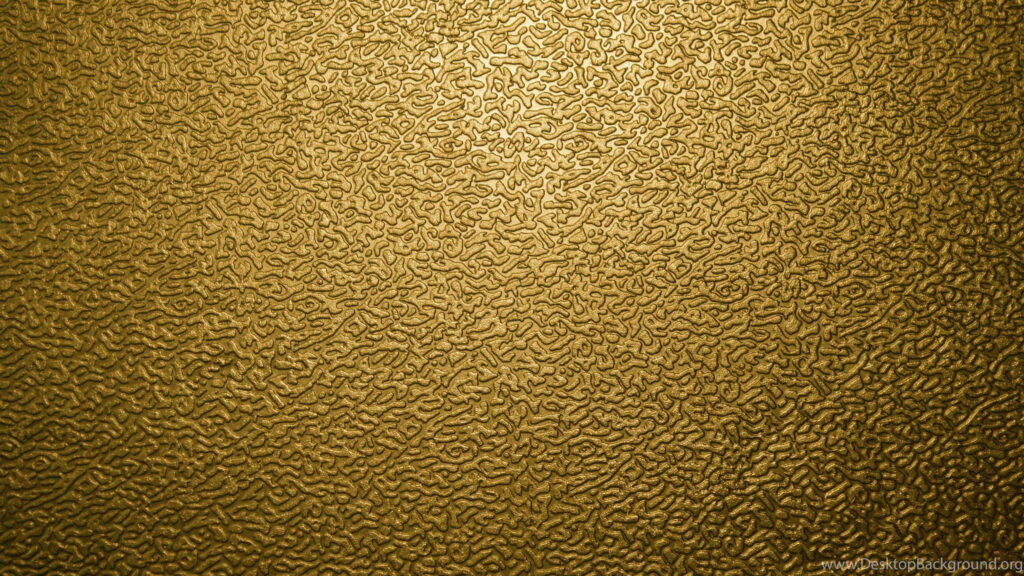 Luxurious Brown Gold Vintage Wallpaper with Intricate Patterns