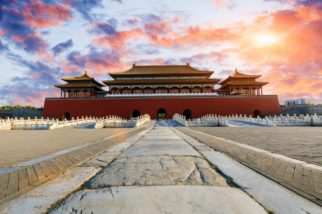Majestic Serenity: A Captivating Sunset at the Enigmatic Forbidden City Wallpaper