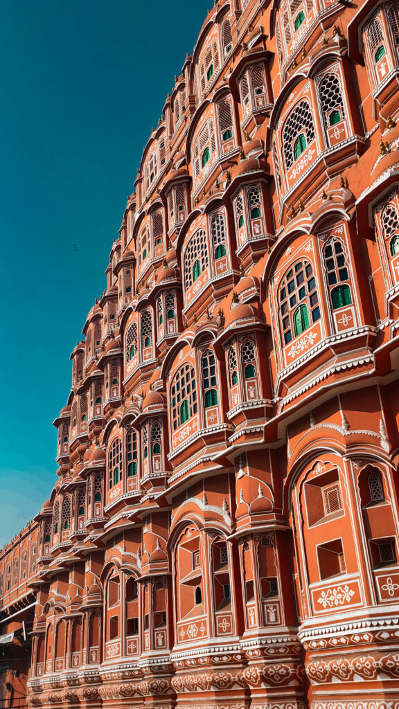 Stunning Hawa Mahal Wallpaper: Intricate Design Against Blue Sky