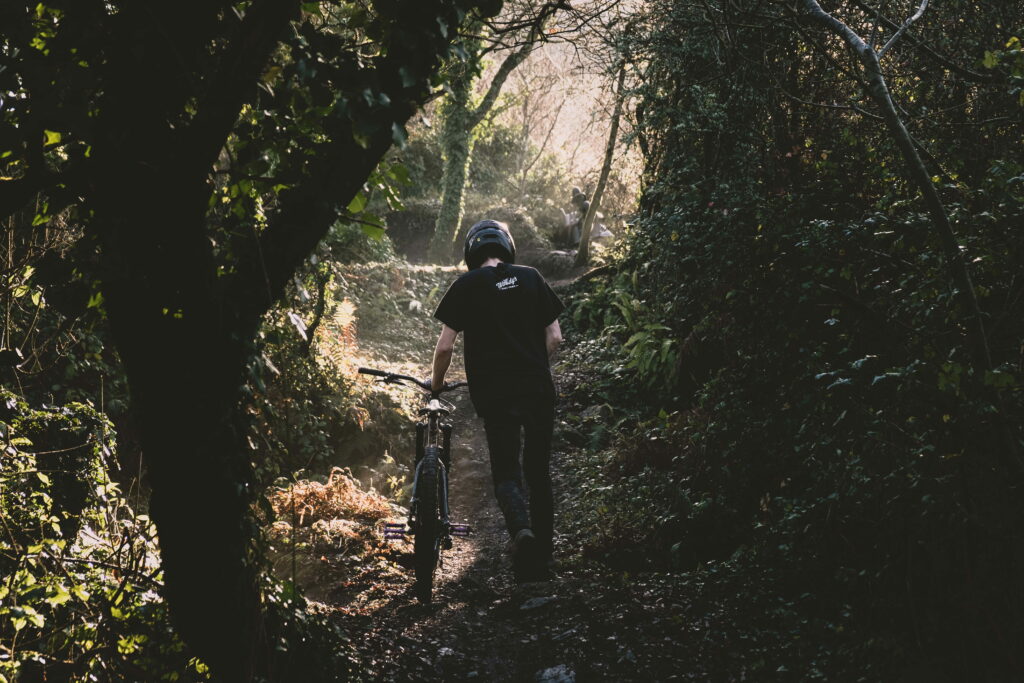 The Adventurous Cyclist: A Stunning 4K Wallpaper