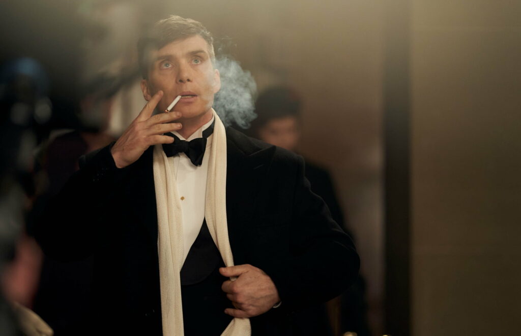Gangs of Birmingham: The Ruthless Reign of Thomas Shelby in Stunning 2K QHD Wallpaper