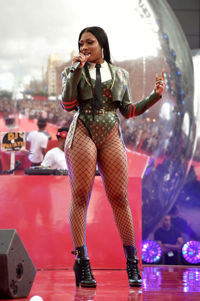 Megan Thee Stallion's Bold VMAs 2019 Performance: Stunning Wallpaper Art