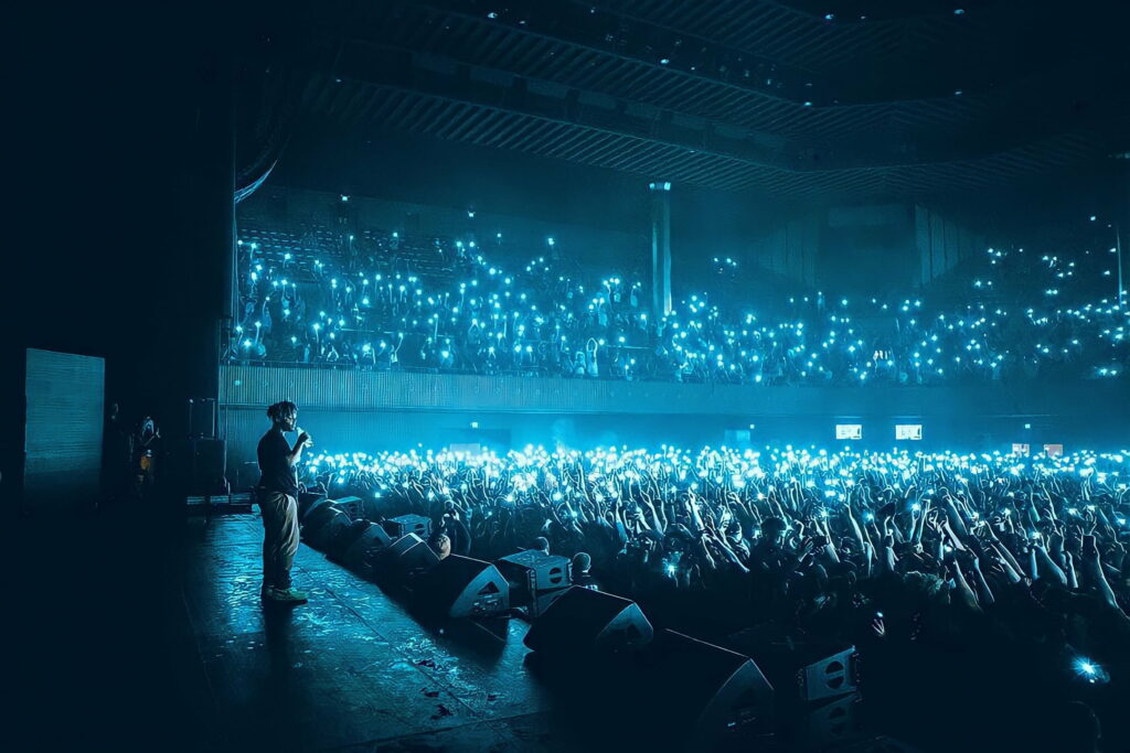 Juice Wrld 999 Live Concert: Starry Audience Lights Up Venue in Support Wallpaper