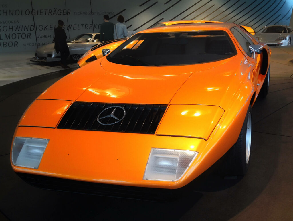 Striking Mercedes-Benz C111 Wallpaper: 1970s Sports Car Concept