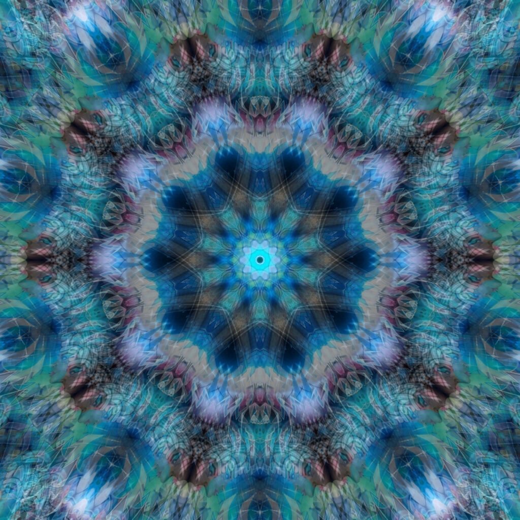 Vibrant 3456x3456 Fractal Wallpaper: Mesmerizing Abstract Design