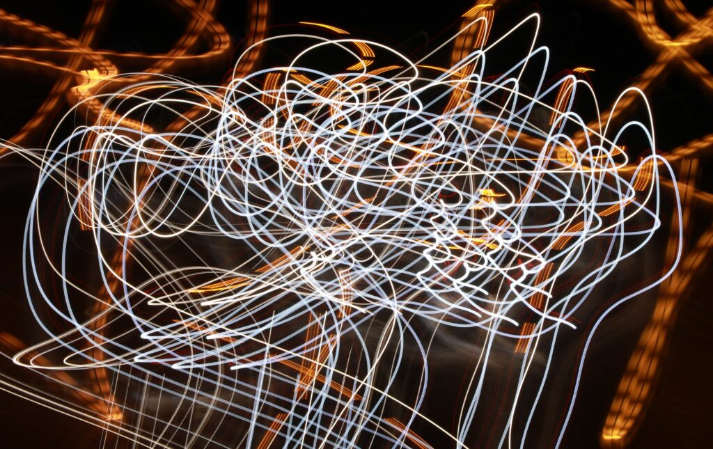 Mesmerizing Freezelight Wallpaper: Dynamic Abstract Light Patterns