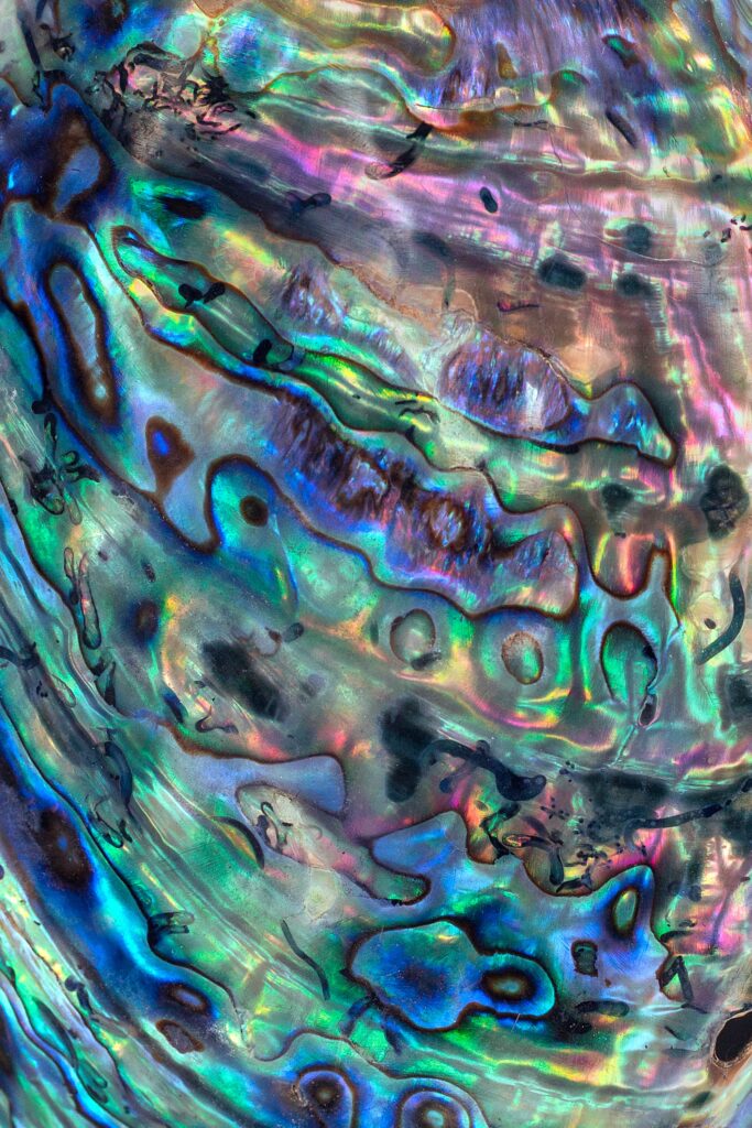 Vibrant Iridescent Wallpaper with Swirling Wavy Lines - Background Design