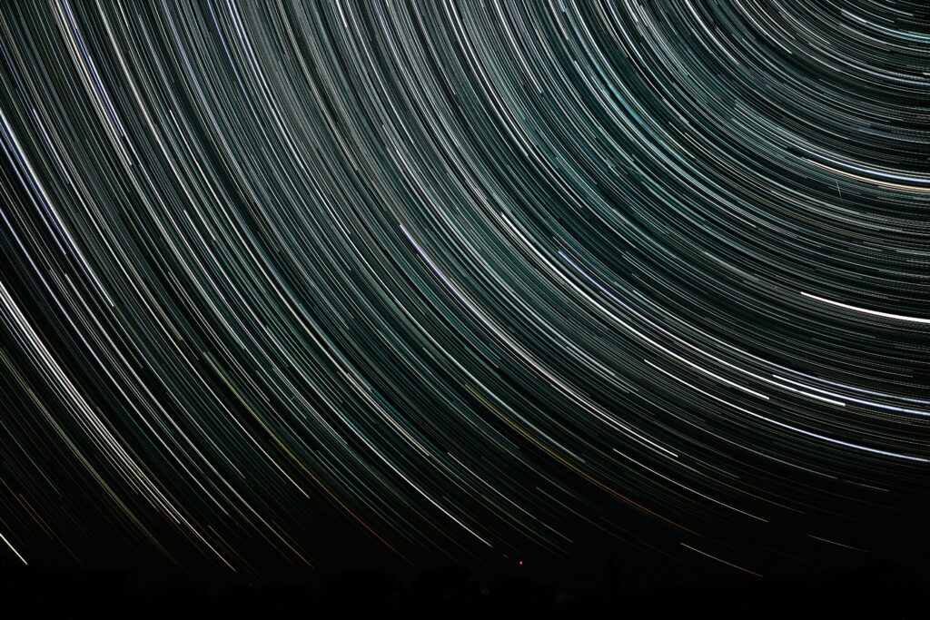 Mesmerizing Long Exposure Rotating Lights Wallpaper - Abstract Background